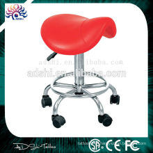 Cadeira ajustável vermelha do tatuagem, tamborete do tatuagem, mobília portátil da cadeira do tatto